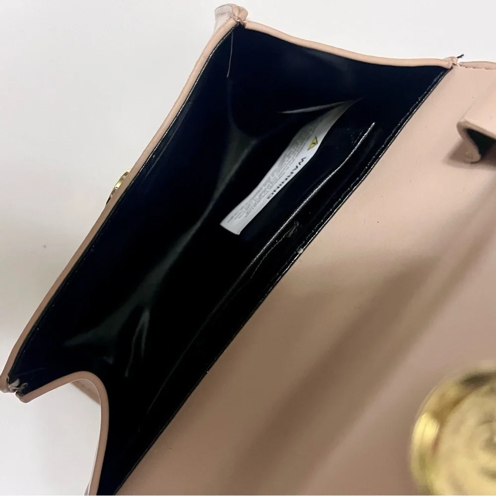 Elegant Tan Faux Leather Handbag - Picture 3 of 3